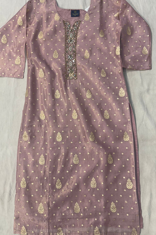 Light Onion Tissue Suit with Tilla Work & Double Shade Tissue Dupatta