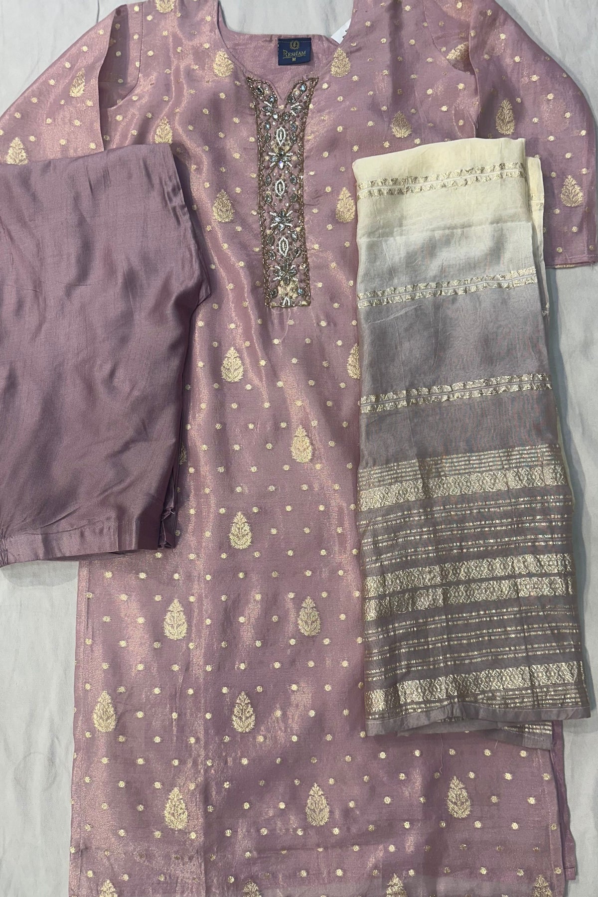 Light Onion Tissue Suit with Tilla Work & Double Shade Tissue Dupatta