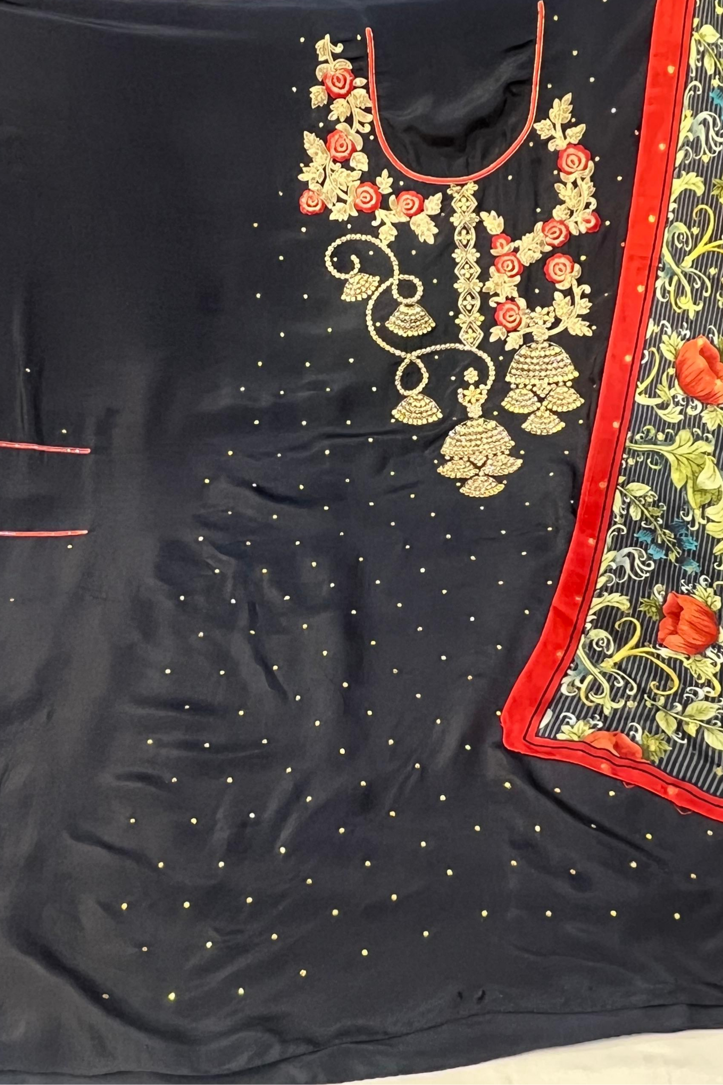 Black Kanni Silk Suit Set with Pearl & Thread Work