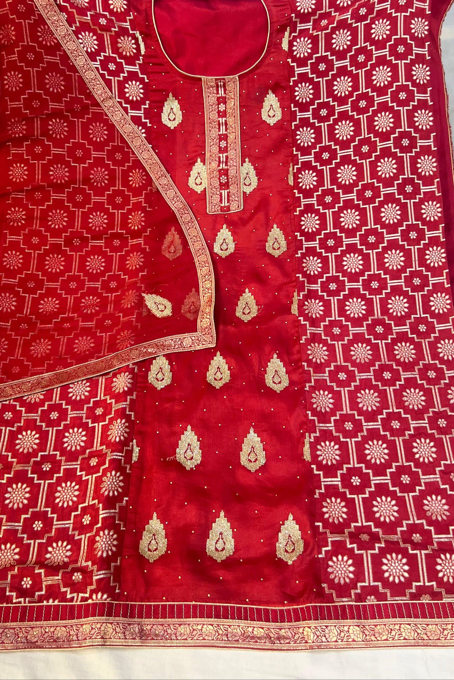 Mehroon Kosa Silk Banarasi Work Suit Set with Chiffon Dupatta